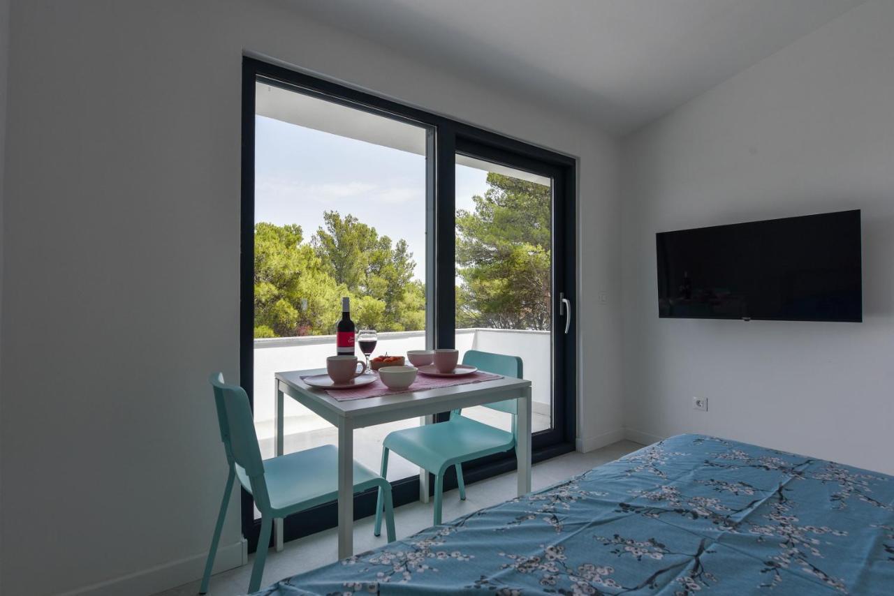Lazaneo Seafront Apartments, Jelsa Hvar