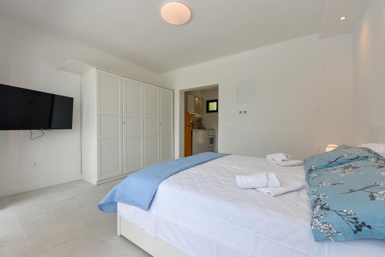 Lazaneo Seafront Apartments, Jelsa Hvar Jelsa (Hvar)