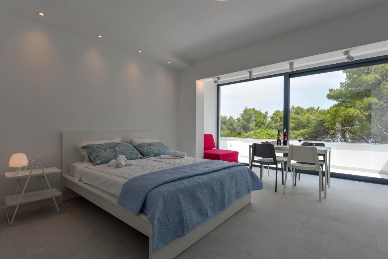 Lazaneo Seafront Apartments, Jelsa Hvar