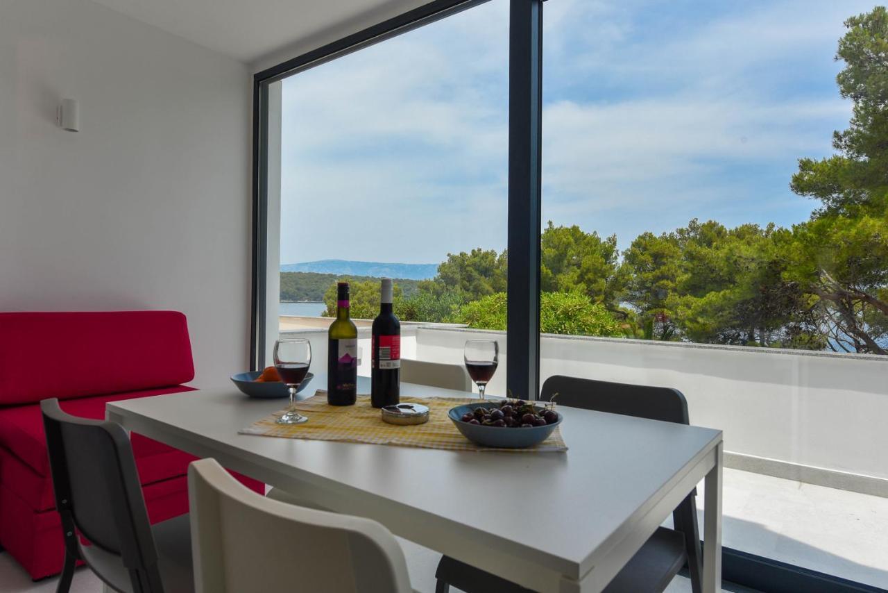 Apartment Lazaneo Seafront Apartments, Jelsa Hvar *