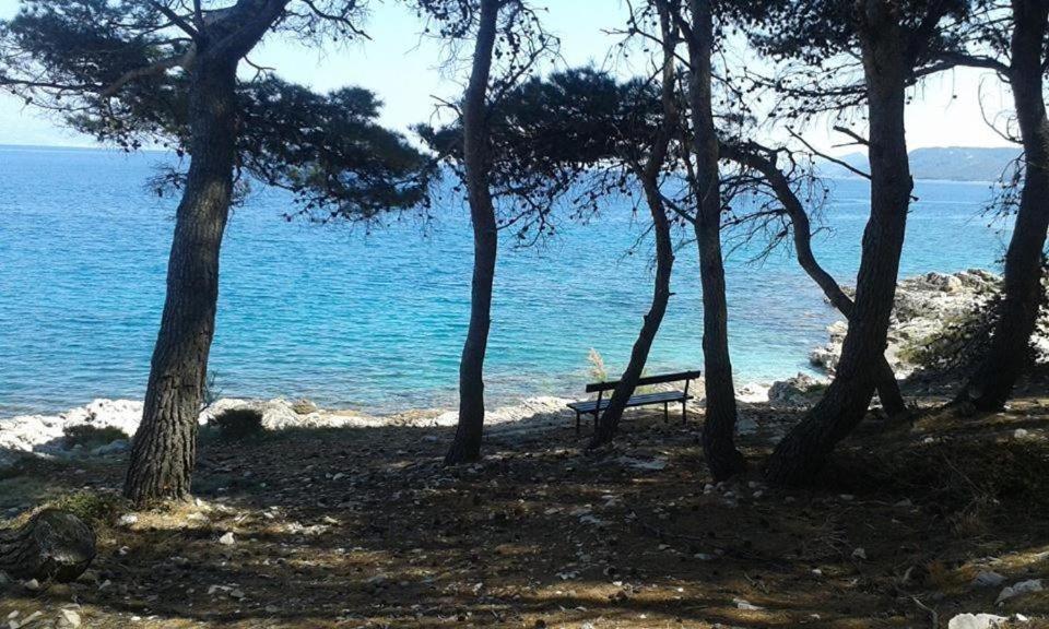 Apartment Lazaneo Seafront Apartments, Jelsa Hvar
