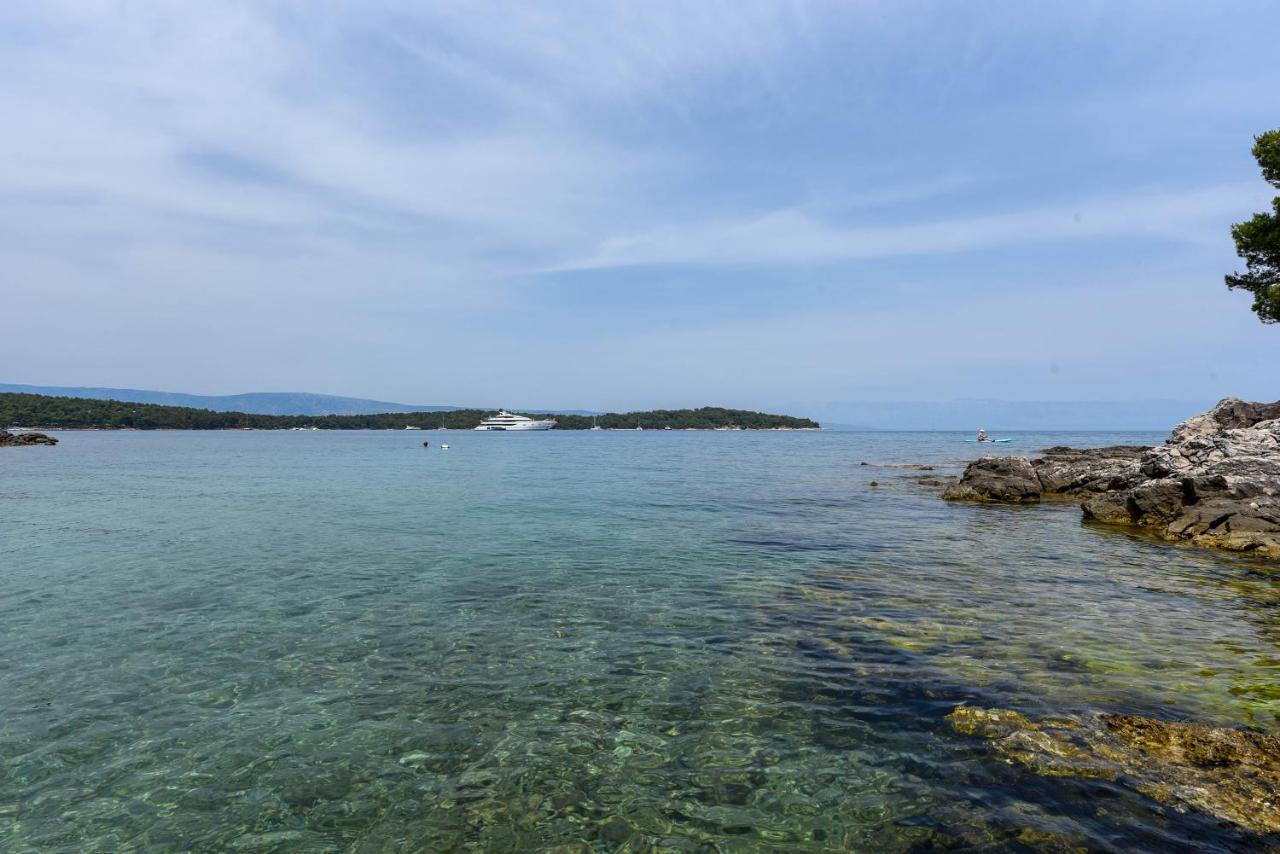 Apartment Lazaneo Seafront Apartments, Hvar *